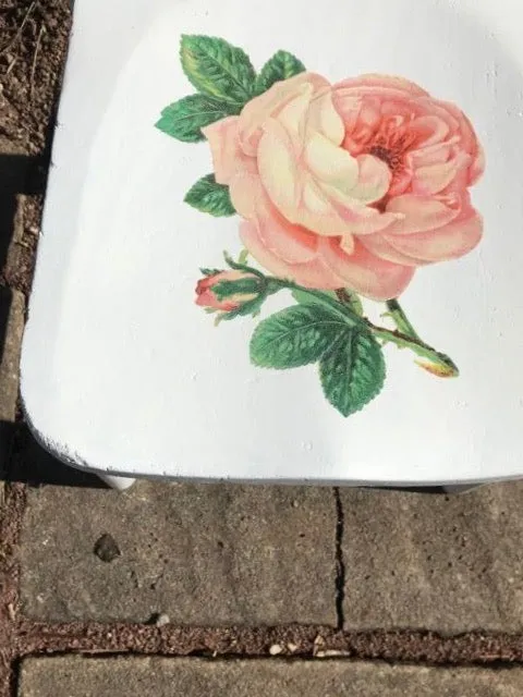Children's personalised vintage school chair with vintage flower theme.
