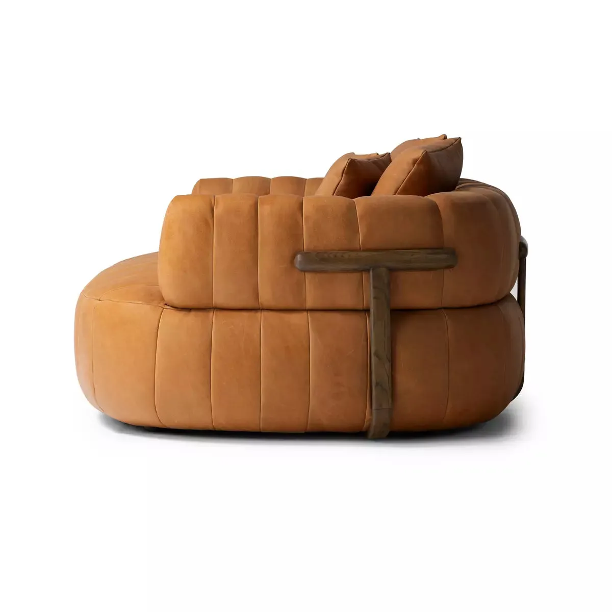Giovanni Media Lounger