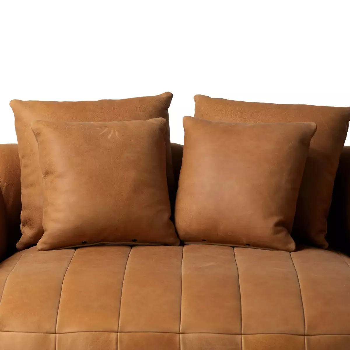 Giovanni Media Lounger