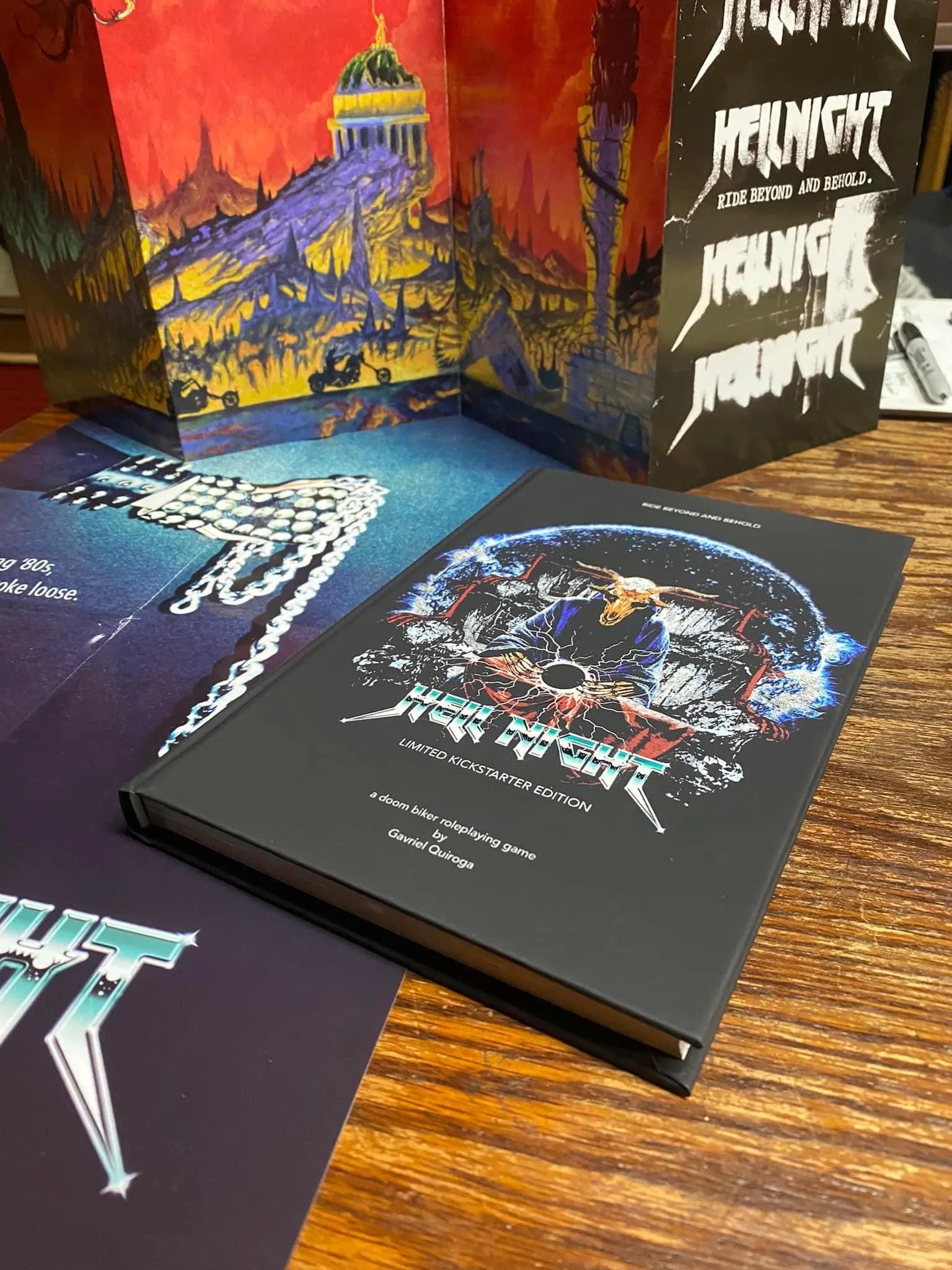 HELL NIGHT   PDF