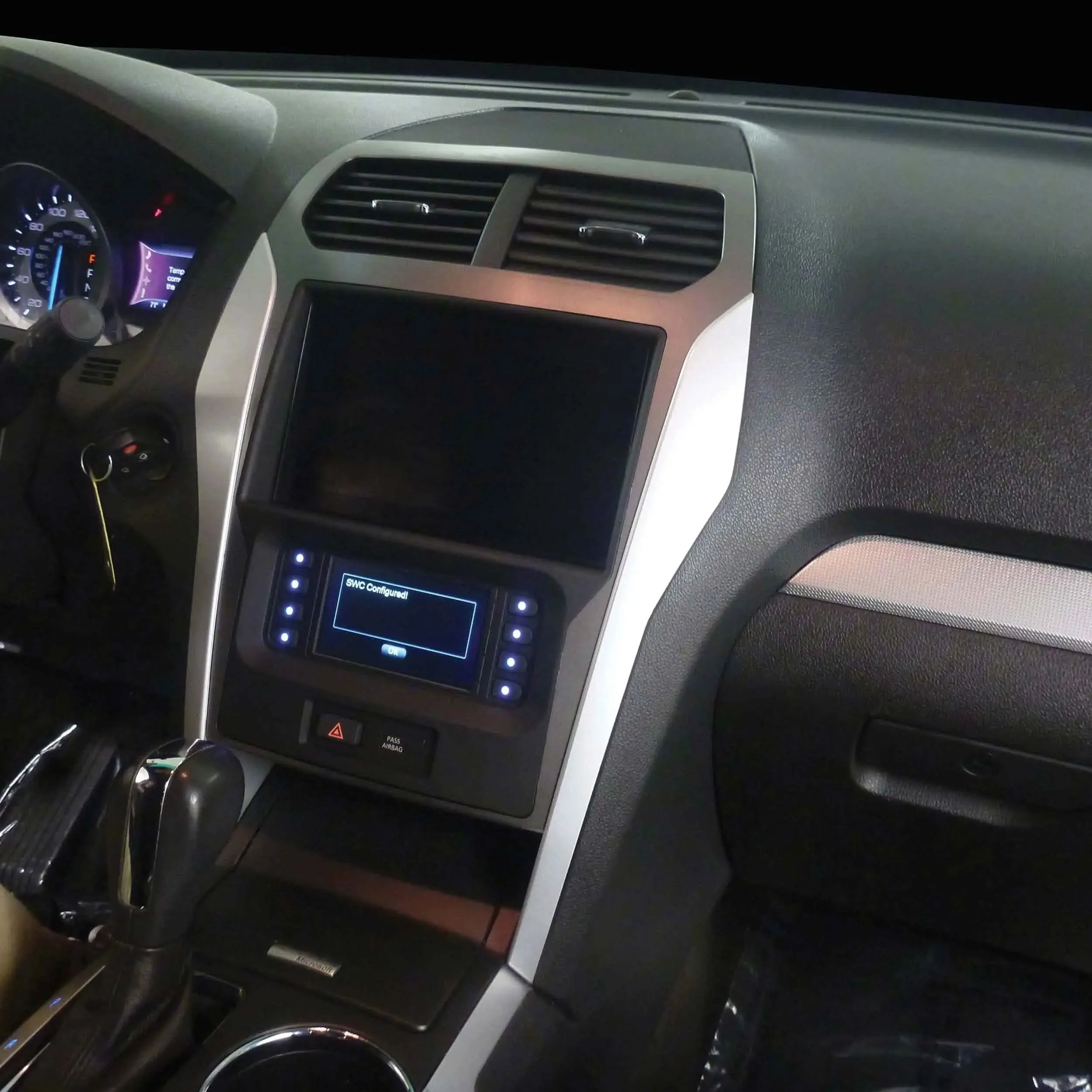 Metra 108-FD8CH Dash Kit for Pioneer DMH-C5500NEX 8-inch Radio for Ford Explorer 2011-2015