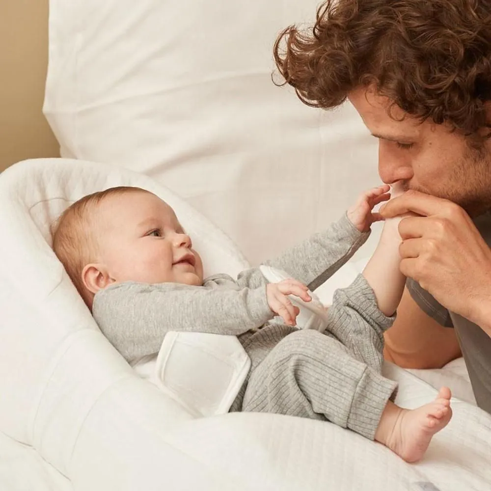 Red Castle Cocoonababy Nest