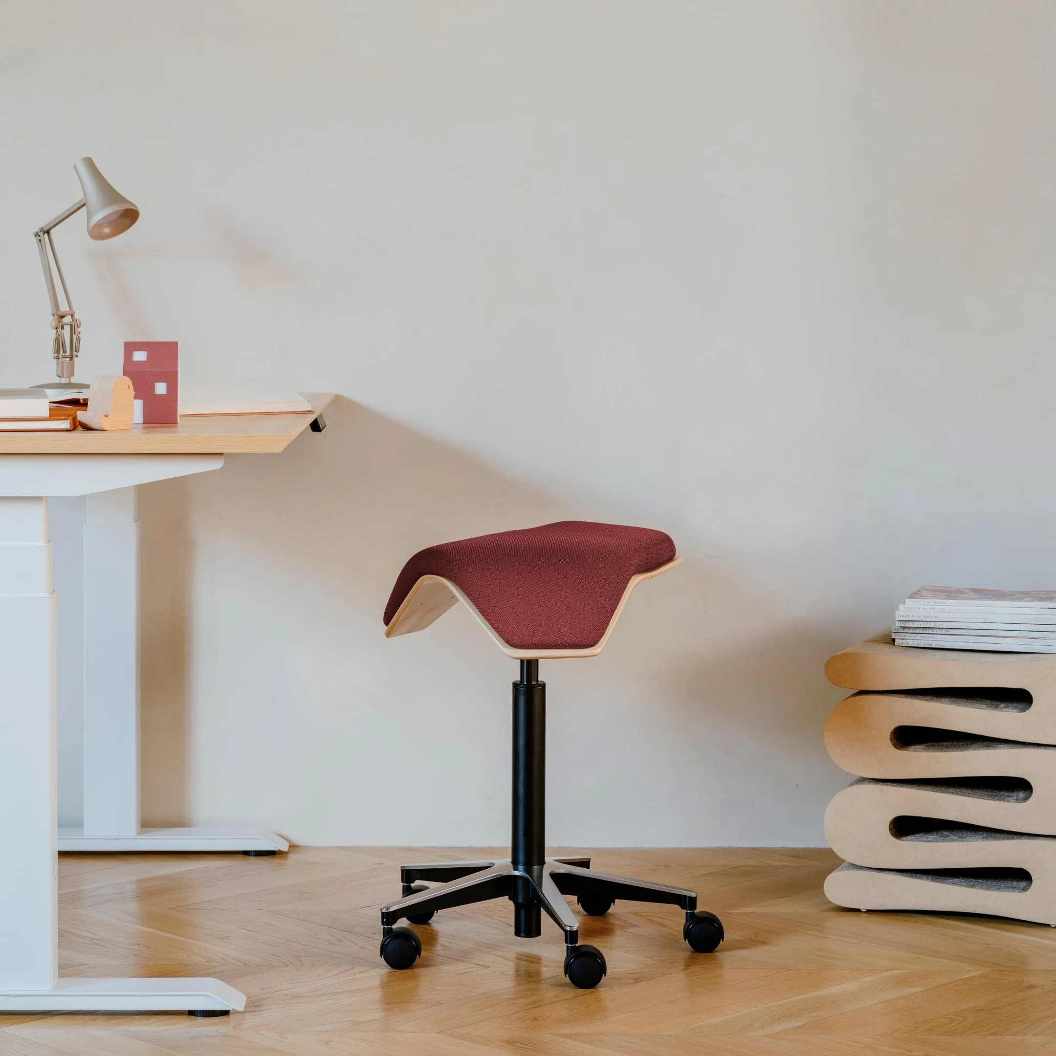 Saddle Chair