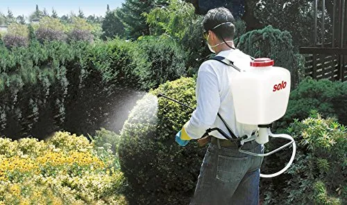 SOLO 10207 4Gl Backpack Sprayer, white