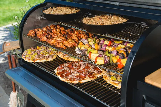 Traeger Timberline 850 | Automatic Pellet Meat Smoker BUNDLE