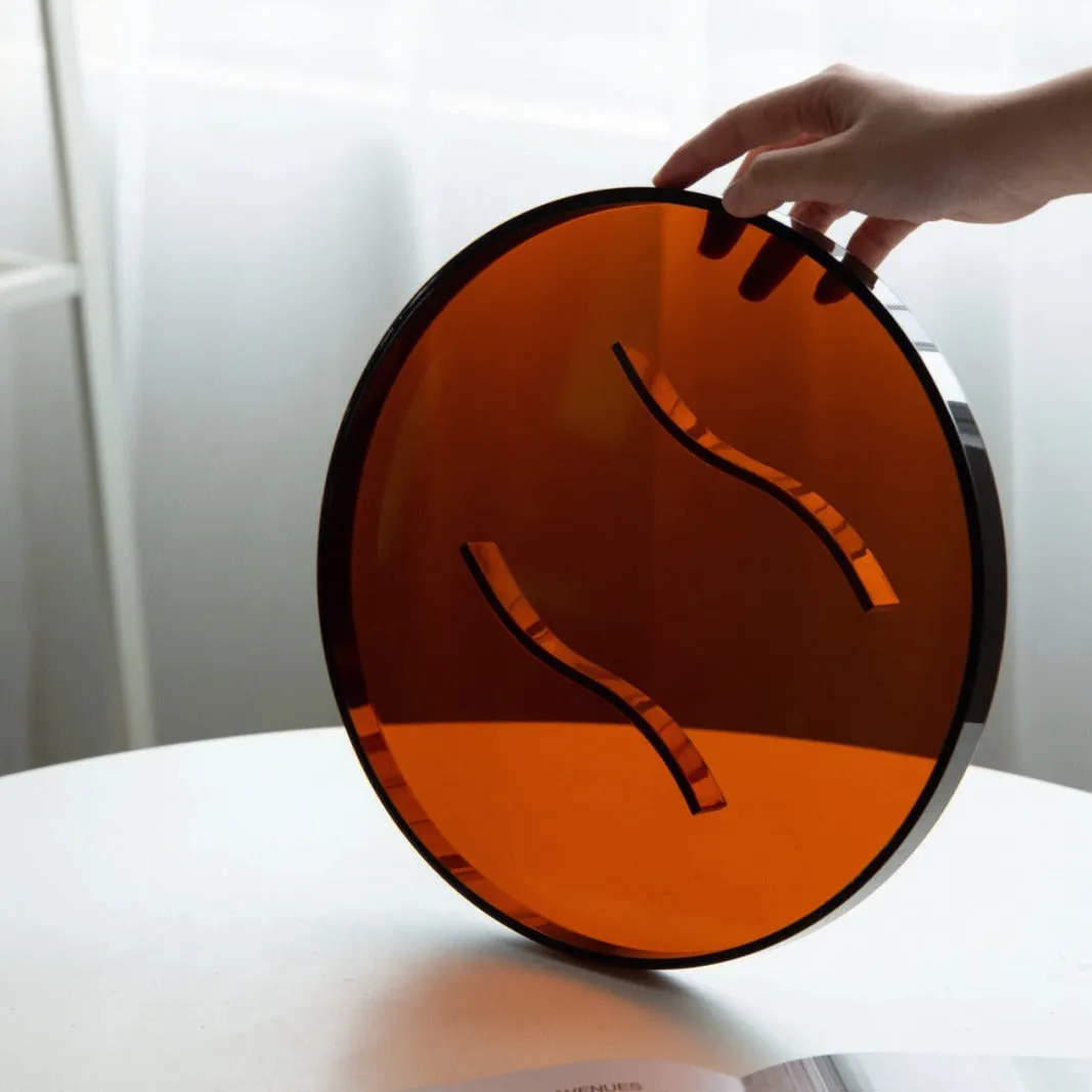 VISU Round Decorative Tray (Acrylic, Amber)